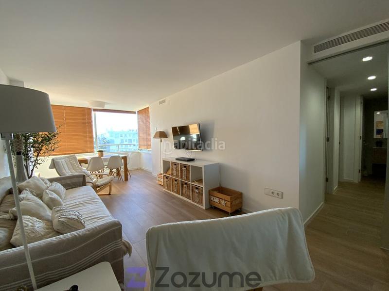 Foto 1f647c6a-3d1b-4ed4-922d-f44aee5d0035. Miete etagenwohnung mit heizung parking in Mareny Blau Sueca