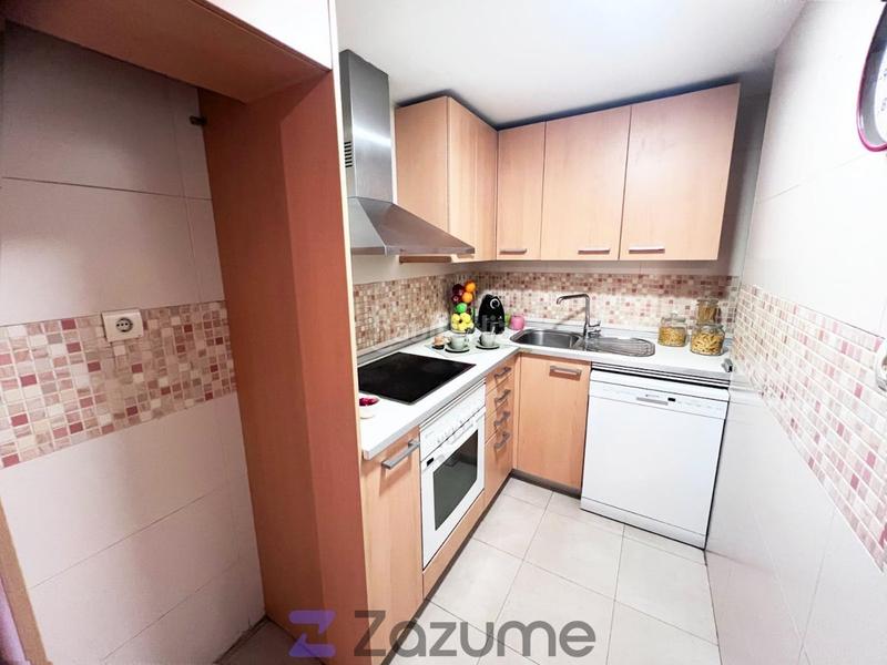 Foto 38082609-cfe9-433f-8b12-ab255e9327bc. Location appartement avec parking dans Hispanoamérica-Comunidades Valdemoro