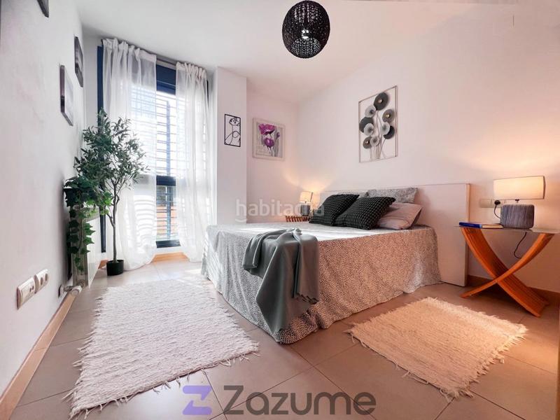 Foto d44cf662-1a7d-4522-8aa7-4b2d1a7c8916. Location appartement avec parking dans Hispanoamérica-Comunidades Valdemoro