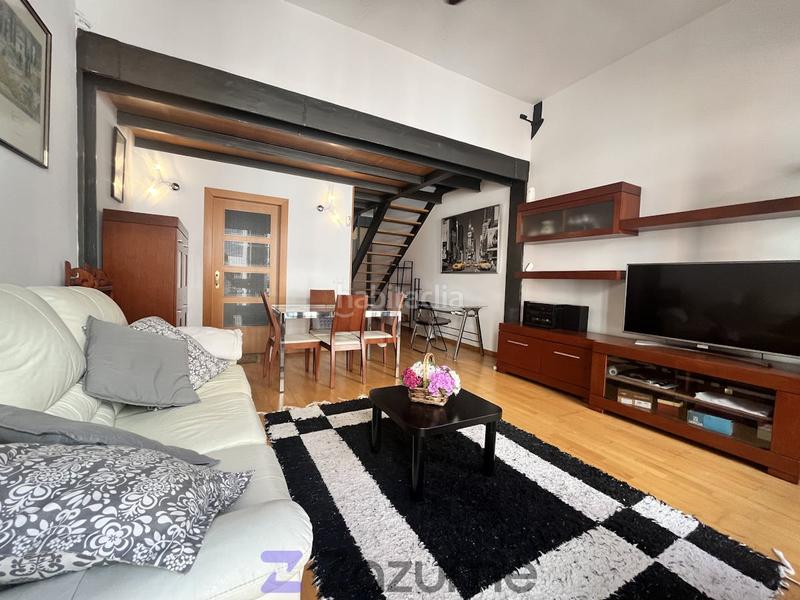 Foto 4fe8193c-9efd-4e52-a9f9-4d655951f818. Alquiler dúplex en Cruz Roja Sevilla