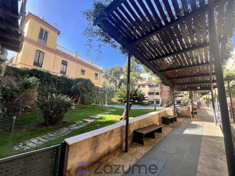 Foto 8709dc4d-a6e4-46cb-8709-10ea1a5b0895. Miete zweistöckige wohnung mit heizung pool in Cruz Roja Sevilla