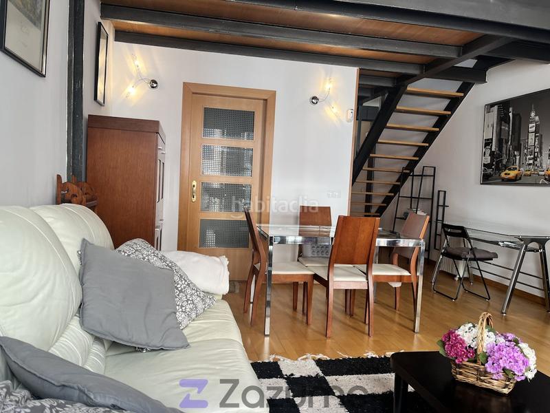 Foto b110b78f-dac6-4942-8763-ea548b5dd96c. Miete zweistöckige wohnung mit heizung pool in Cruz Roja Sevilla