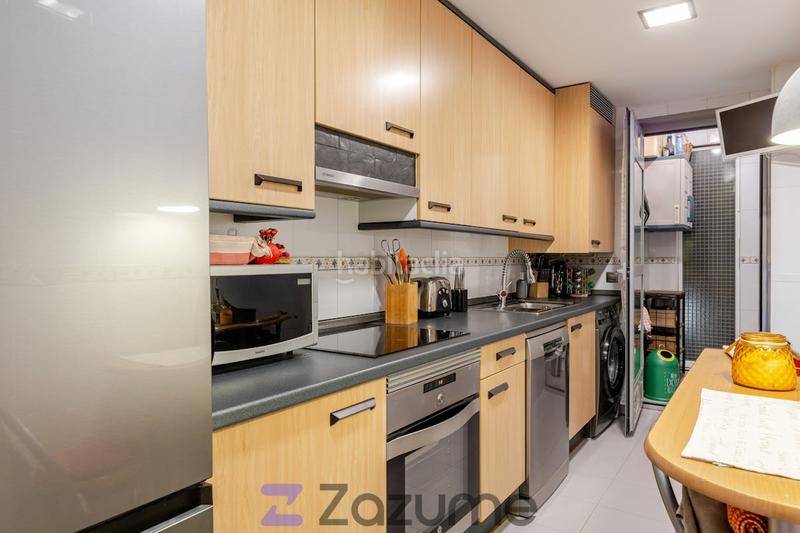 Foto 41d47e4a-9880-4a2d-9a8c-5cc37576ffe5. Location appartement avec chauffage parking piscine dans Torrejón de Ardoz