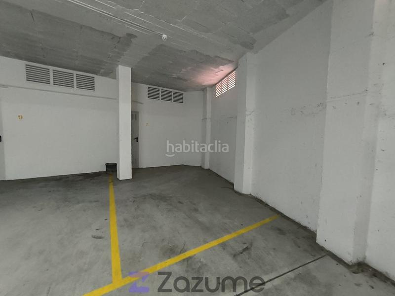 Foto 584f6187-2efb-4309-89f3-420f8aff0a2f. Rent flat with parking in A Malata - Catabois - Ciudad Jardín Ferrol