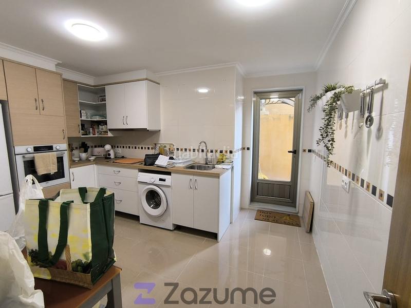 Foto 6bce5dd7-9fba-47e0-9fd8-373f2c18416e. Rent flat with parking in A Malata - Catabois - Ciudad Jardín Ferrol