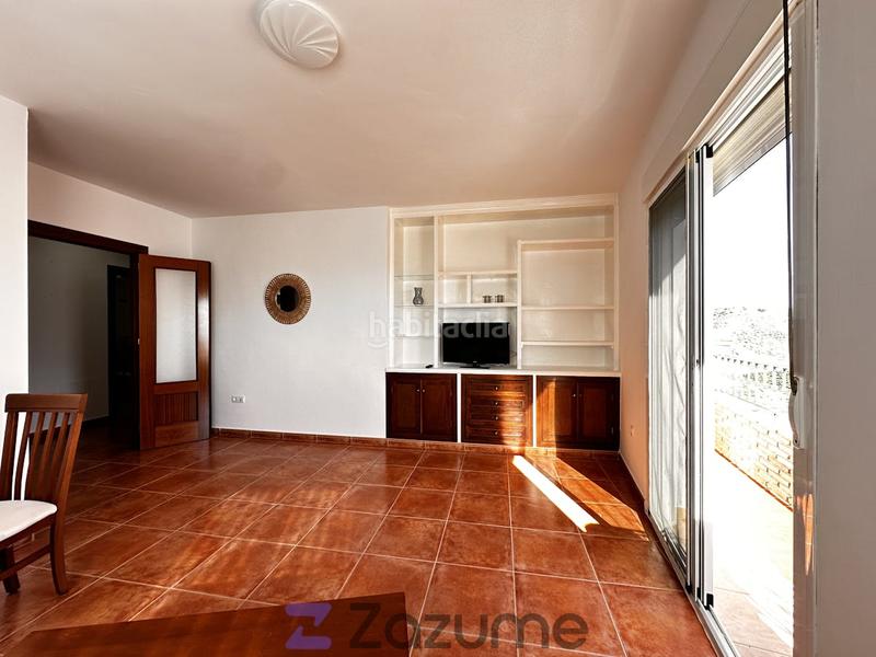 Foto 14bb8403-d0ab-40be-83f0-469cb6b55282. Miete etagenwohnung mit heizung in Moclinejo