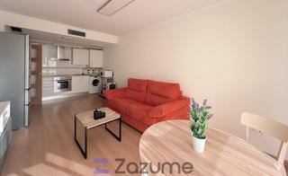 Etagenwohnung in Av. Don Juan de Borbon