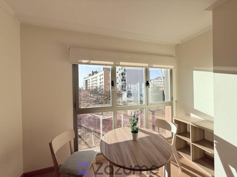 Foto e0e09a66-fa64-43d8-80fd-13041e722ddd. Miete etagenwohnung mit parking in Juan Carlos I Murcia