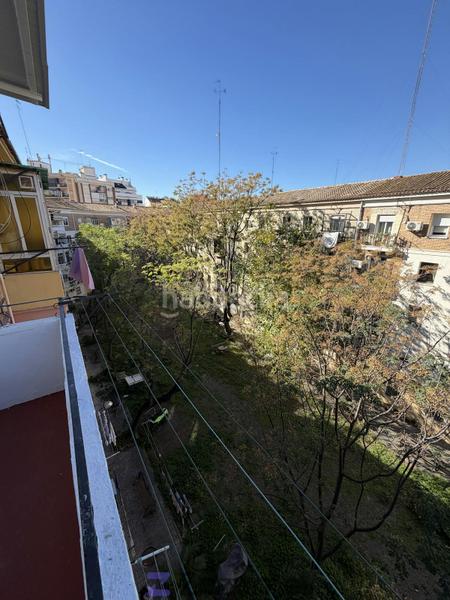 Foto 37e05797-9dac-430d-8c63-9a5a8b857964. Rent flat with heating in Trinitat Valencia