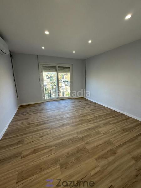 Foto 3d84aca0-6cd9-4a15-a373-f8bcb4014ccd. Rent flat with heating in Trinitat Valencia