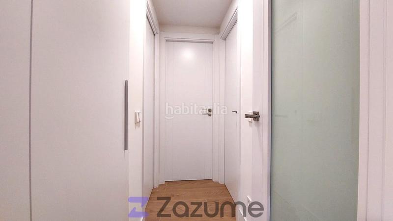 Foto fd9811c1-9571-4e92-b66d-19fb56e38f12. Location appartement avec chauffage parking piscine dans Madrid