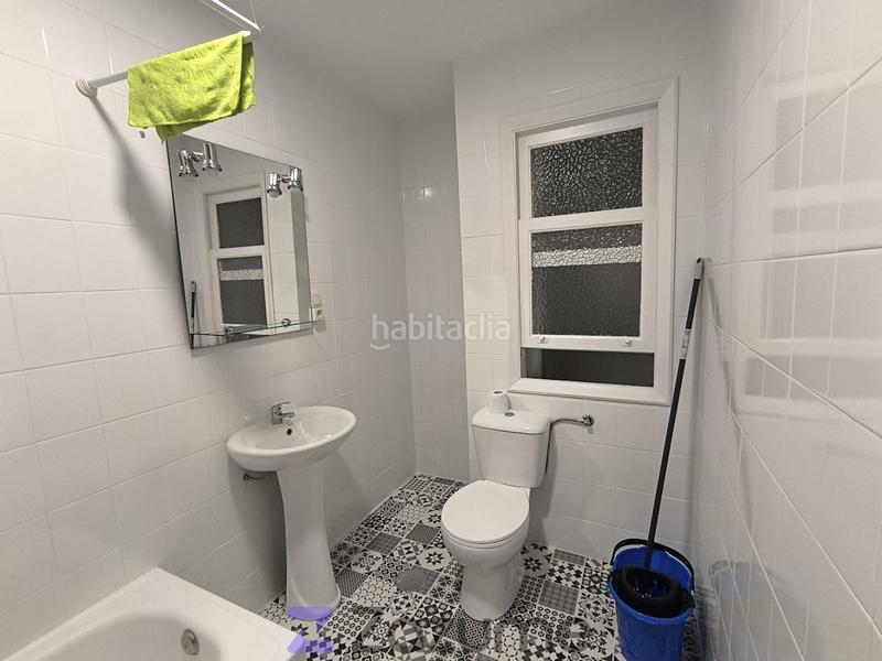 Foto ad55b746-86fc-4b3c-b53e-9203192f437b. Miete etagenwohnung in Ferrol vello - puerto Ferrol