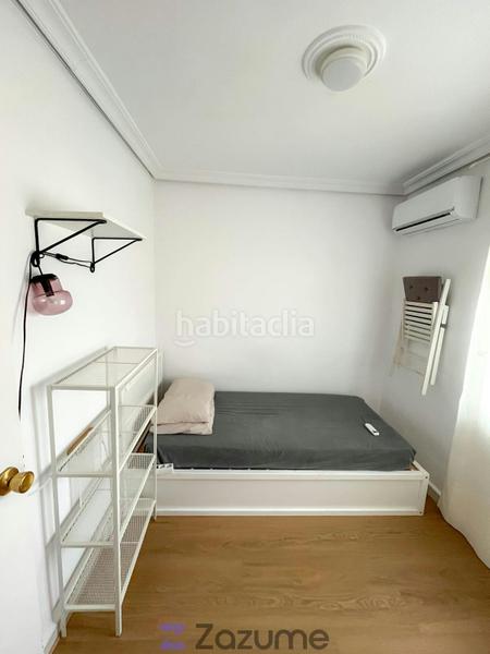 Foto 4ea817b2-71bc-46b8-a675-30bb6af350e6. Miete etagenwohnung mit heizung in Cruz Roja Sevilla