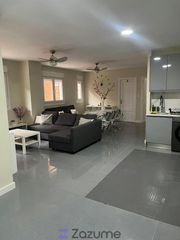 Miete Etagenwohnung  C. prof. adolfo miaja de la muela