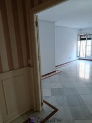 Location Appartement  C. bustos tavera