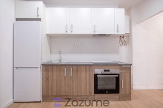 Location Appartement à C. de basilio boggiero 69
