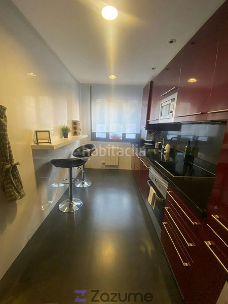 Foto d83bb410-155e-42d8-bd31-de803df22e1d. Alquiler piso en Zona Centro Comercial Torrequebrada Benalmádena