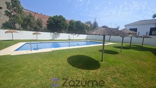 Rent Semi detached house  C. mar tirreno