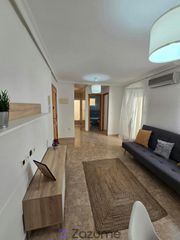 Miete Etagenwohnung  C. la loma