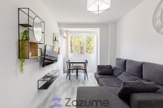 Location Appartement  C. de salas barbadillo