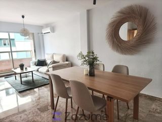 Apartament a Av. de l'Institut Obrer de València