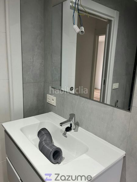 Foto 63e8c363-46a4-428a-8af9-630eb1fe8c7d. Lloguer àtic amb calefacció aparcament piscina a Salamanca