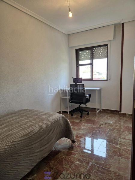 Foto c082cd84-035a-4124-9083-524de8016efb. Miete etagenwohnung mit parking pool in El Valle - Universidad Jaén