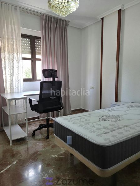 Foto ca0b1074-2c67-443b-b509-cc7b7c2f4efa. Miete etagenwohnung mit parking pool in El Valle - Universidad Jaén