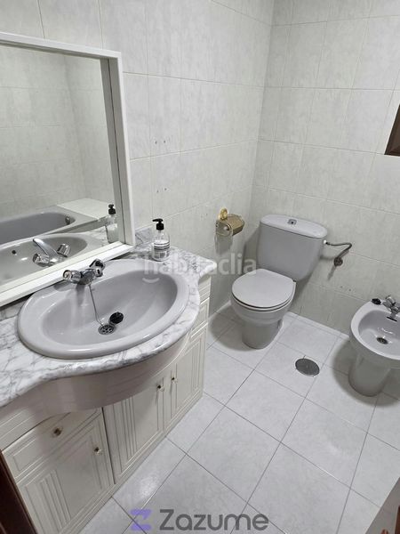 Foto dbfbef58-bc5b-4b13-994b-fa7c8f7a0958. Miete etagenwohnung mit parking pool in El Valle - Universidad Jaén
