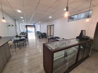 Rent Business premise in Lloseta. Se alquila bar cafetería completamente en lloseta