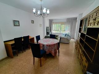 Rent Flat in Pere Garau. Bonito piso de 3 habitaciones ideal para estudiantes
