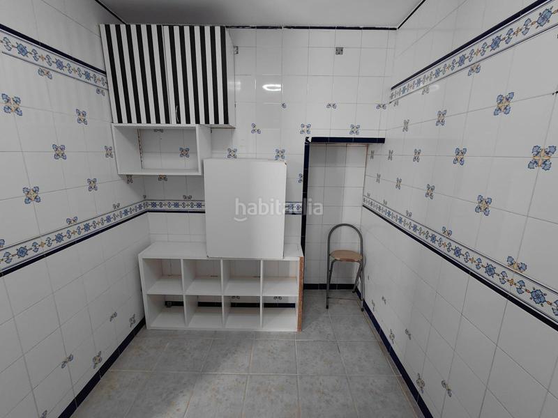 Foto 3eb707f1-a831-4baf-8530-f3e37f117cde. Alquiler piso bonito piso sin amueblar en palma, zona final de calle manacor la soledad en Palma de Mallorca