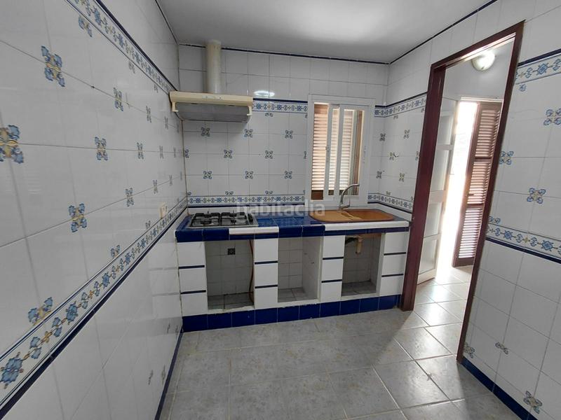 Foto d8328b1f-2d65-4dac-a8c6-b0d6d0645c7c. Alquiler piso bonito piso sin amueblar en palma, zona final de calle manacor la soledad en Palma de Mallorca
