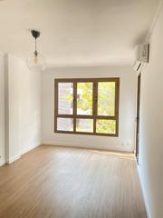 Location Appartement à Plaça de Toros. Bonito piso recién reformado sin amueblar en zona plaza de toros