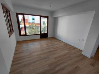 Lloguer Pis a Can Pastilla. Bonito piso de 3 habitaciones sin amueblar en ca'n pastilla