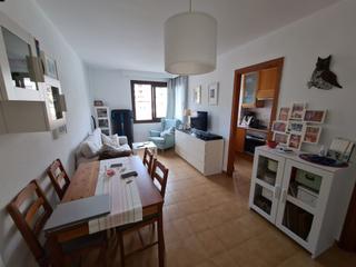 Rent Apartment in Sant Agustí. Bonito apartamento en edificio con piscina comunitaria en palma,