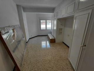 Location Appartement à Santa Catalina. Bonito piso sin amueblar en palma, zona paseo mallorca / avenida