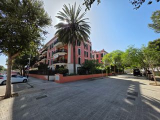 Affitto Appartamento in Es Coll d´En Rabassa. Bonito piso de 3 habitaciones y 2 baños sin amueblar en edificio