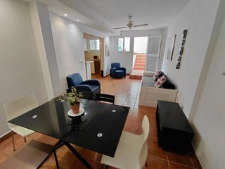 Lloguer Pis a Cala Major. Bonita planta baja de 2 habitaciones con terraza para alquiler t