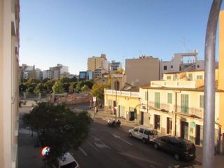Lloguer Pis a Marquès de Fontsanta. Bonito piso de 2 habitaciones junto al parque de las estaciones