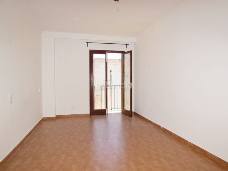 Foto ee409cf1-6ace-4073-999a-bcc4d1d7f8ae. Rent flat with parking in Son Amonda - Reis Catòlics Inca