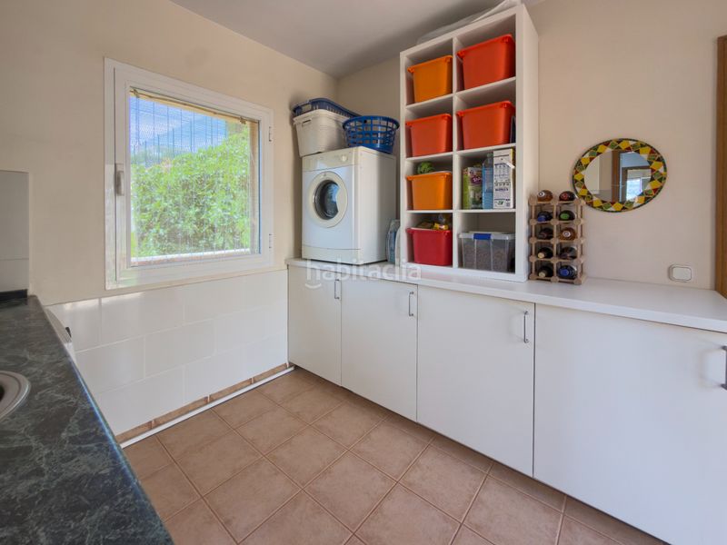 Foto 1465ebf1-7b63-4f18-9ad2-c5dc0dbfce80. Xalet amb aparcament piscina a Coín