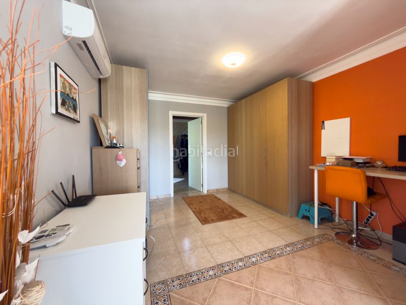 Foto 28971c29-54e4-4ca6-baac-087ff9b62f45. Xalet amb aparcament piscina a Coín