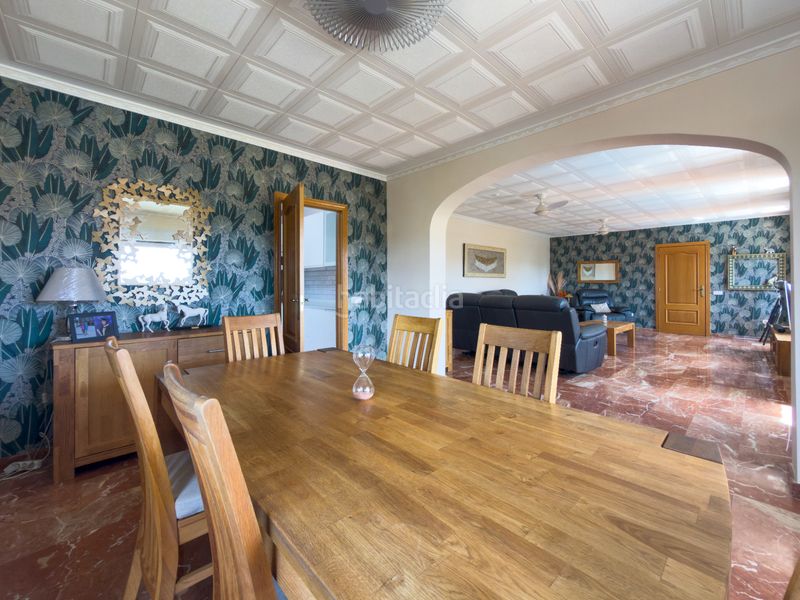 Foto 4a024753-569a-401b-b1eb-a5f8d8dcce58. Xalet amb aparcament piscina a Coín