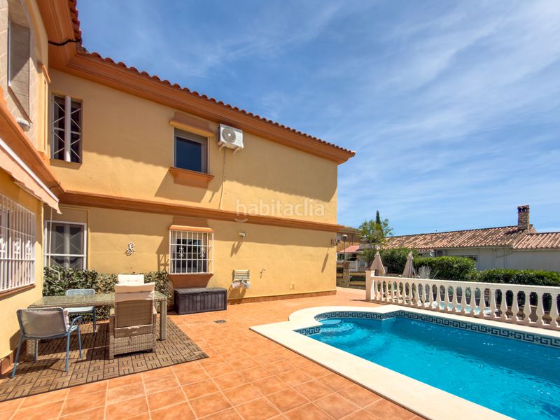 Foto 96e1a528-f450-4271-a020-852bba8b4f84. Xalet amb aparcament piscina a Coín