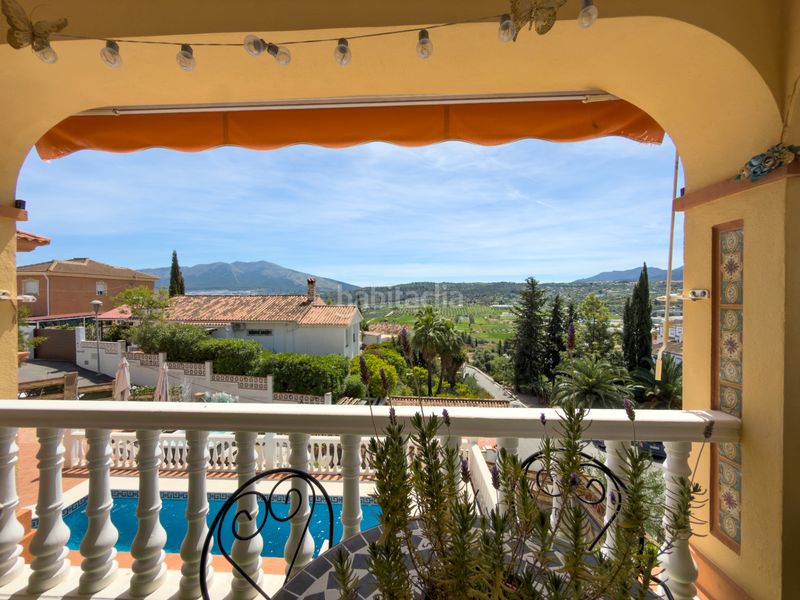 Foto ecea6e27-e5e5-4abc-9c2a-2a056a360f9e. Xalet amb aparcament piscina a Coín