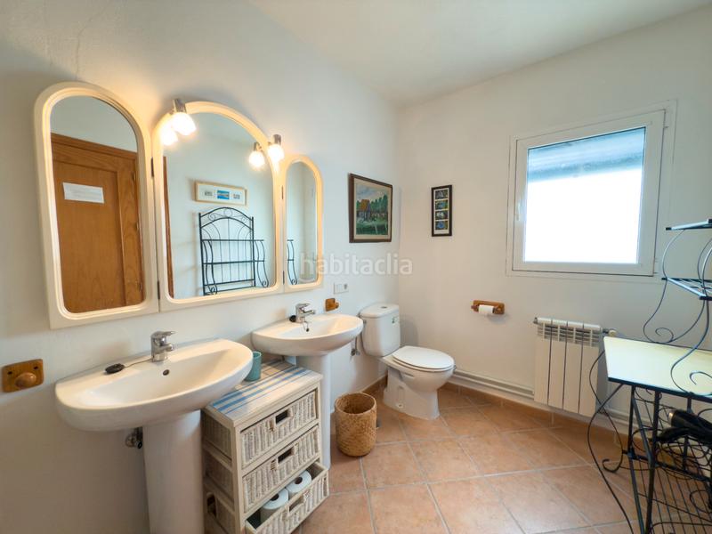 Foto 630f907e-efa7-4c1b-ad53-2d6a012e0de9. Maison jumelée avec chauffage dans Tolox