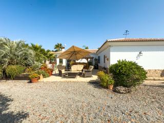 Casa a Tolox. Encantadora casa de campo cerca de tolox con impresionantes vist