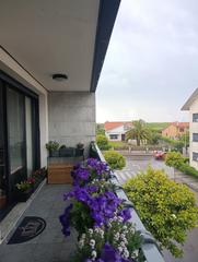 Appartement en Llanes Pueblo. Apartmento con terraza.