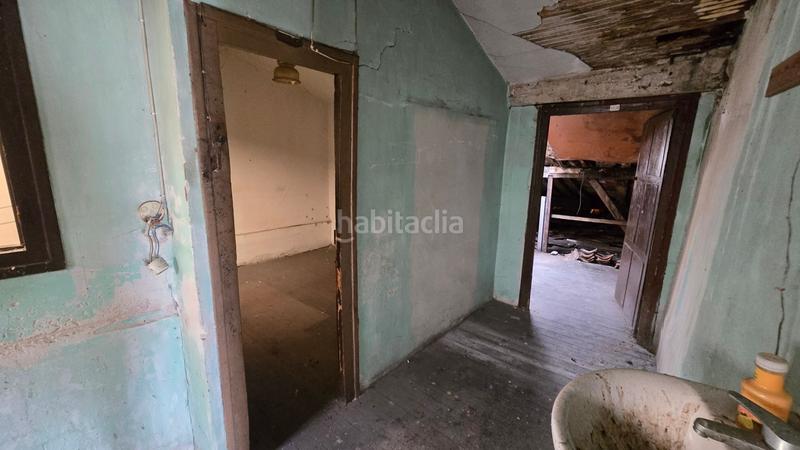 Foto a01b7a40-4e35-4e25-8819-c12bd2695907. Edificio emblemático edificio en pleno puente en Llanes pueblo Llanes